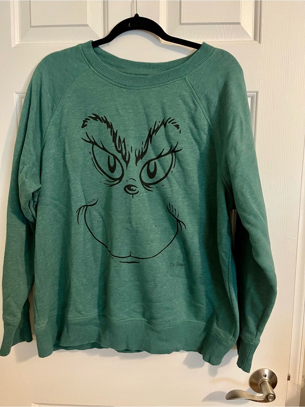 Women’s Green Grinch Graphic Crewneck Sweatshirt - XXL
